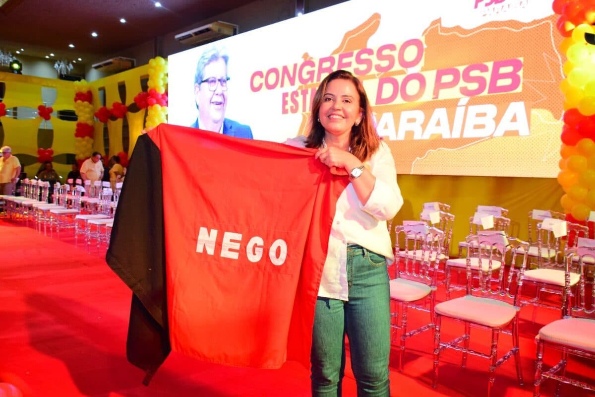 No congresso do PSB, Pollyanna assume Secretaria de Mulheres do partido e destaca importância do protagonismo feminino na política