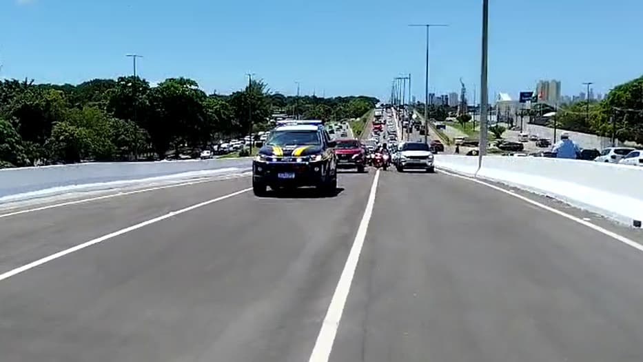 Interdição total em trecho do Viaduto de Água Fria vai começar nesta quarta-feira e deve durar 15 dias, alerta PRF