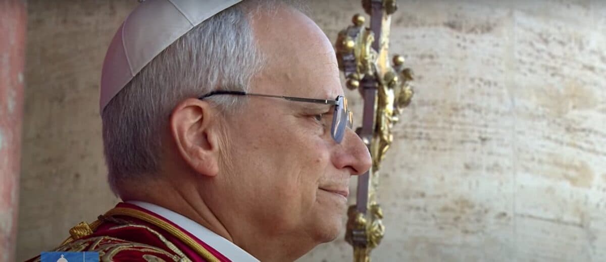 VÍDEO: Papa Leão XIV faz primeiro pronunciamento após ser eleito