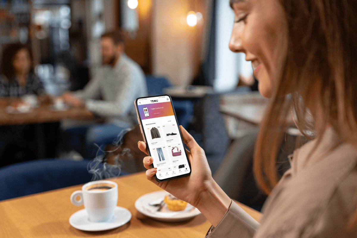 Temu se Torna um dos Apps de Compras Mais Baixados do Brasil em 2025
