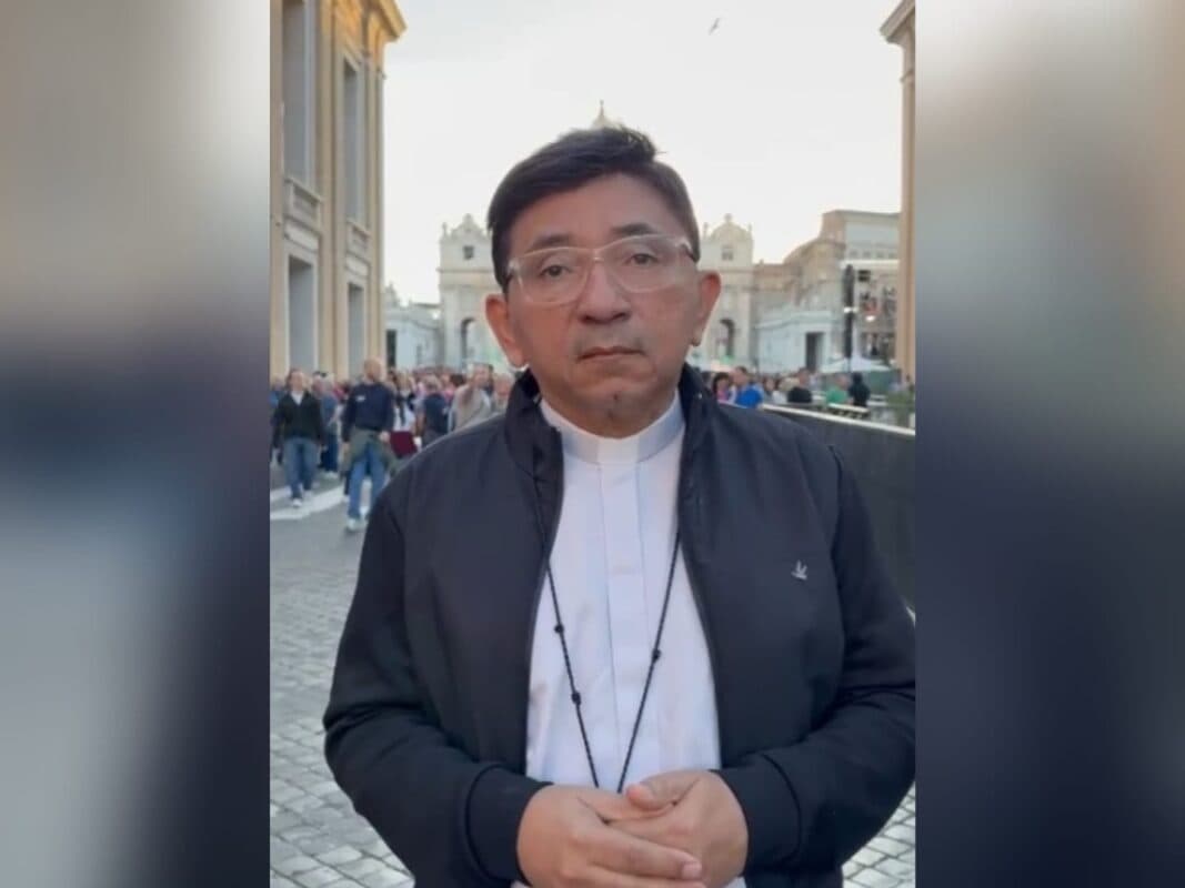No Vaticano, padre Sandro Santos fala sobre primeira missa celebrada pelo Papa Leão XIV: "configurou desafios da evangelização"