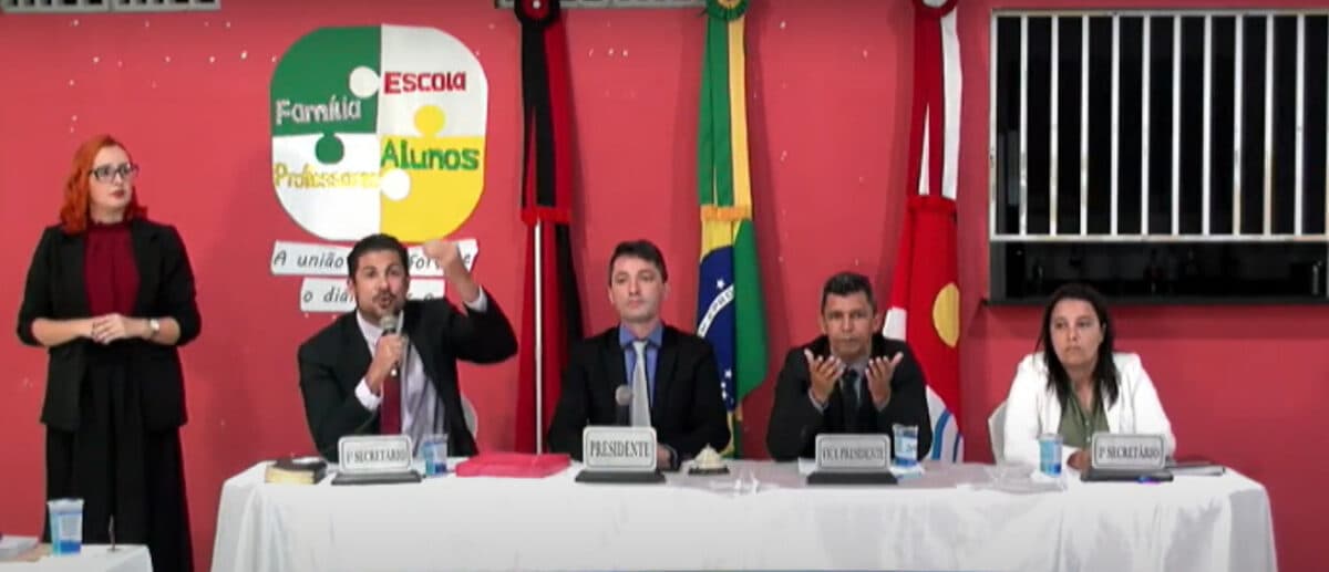 Presidente da Câmara de Jacaraú diz, durante sessão, que mulher 'não apanhou, mas deveria'