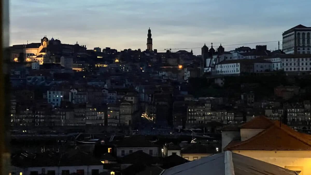 Espanha revela nova descoberta sobre causas de apagão que atingiu países europeus