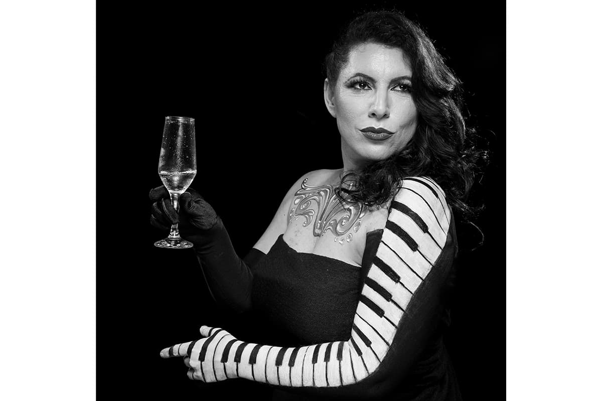 Pianista argentina, Analía Goldberg, apresenta tango argentino contemporâneo em João Pessoa