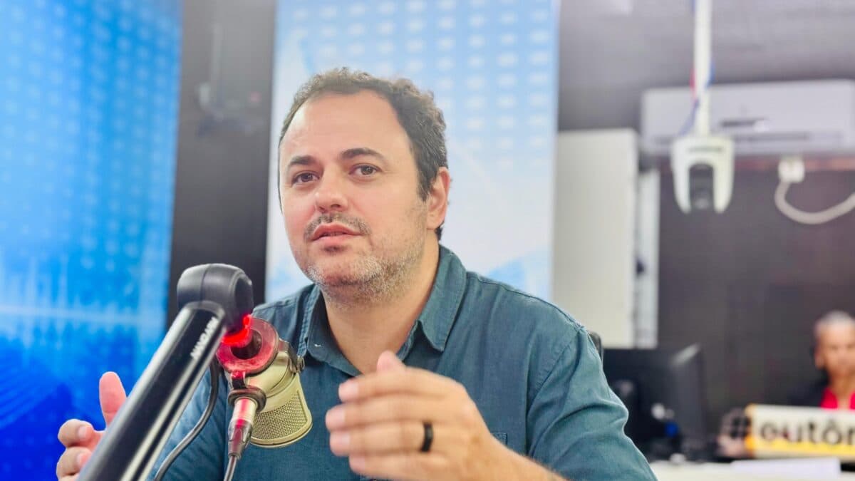 Com processo de cassação por agressão, Glauber Braga visita Paraíba, aponta perseguição, diz que defendeu a mãe e não se arrepende