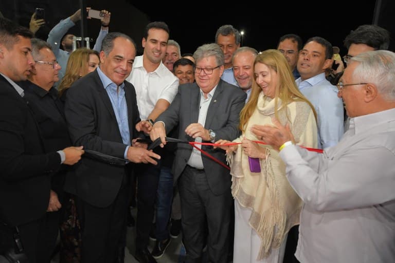 Governador inaugura primeira etapa do Centro de Convenções de Campina Grande e grandes eventos já estão na programação