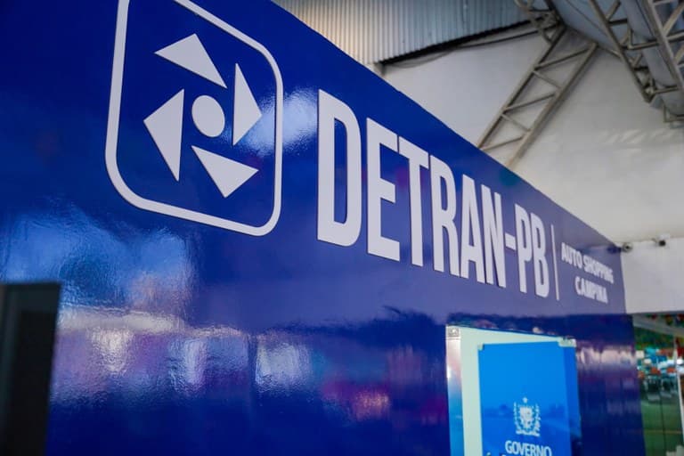 Detran realiza leilão eletrônico de 35 veículos em Campina Grande