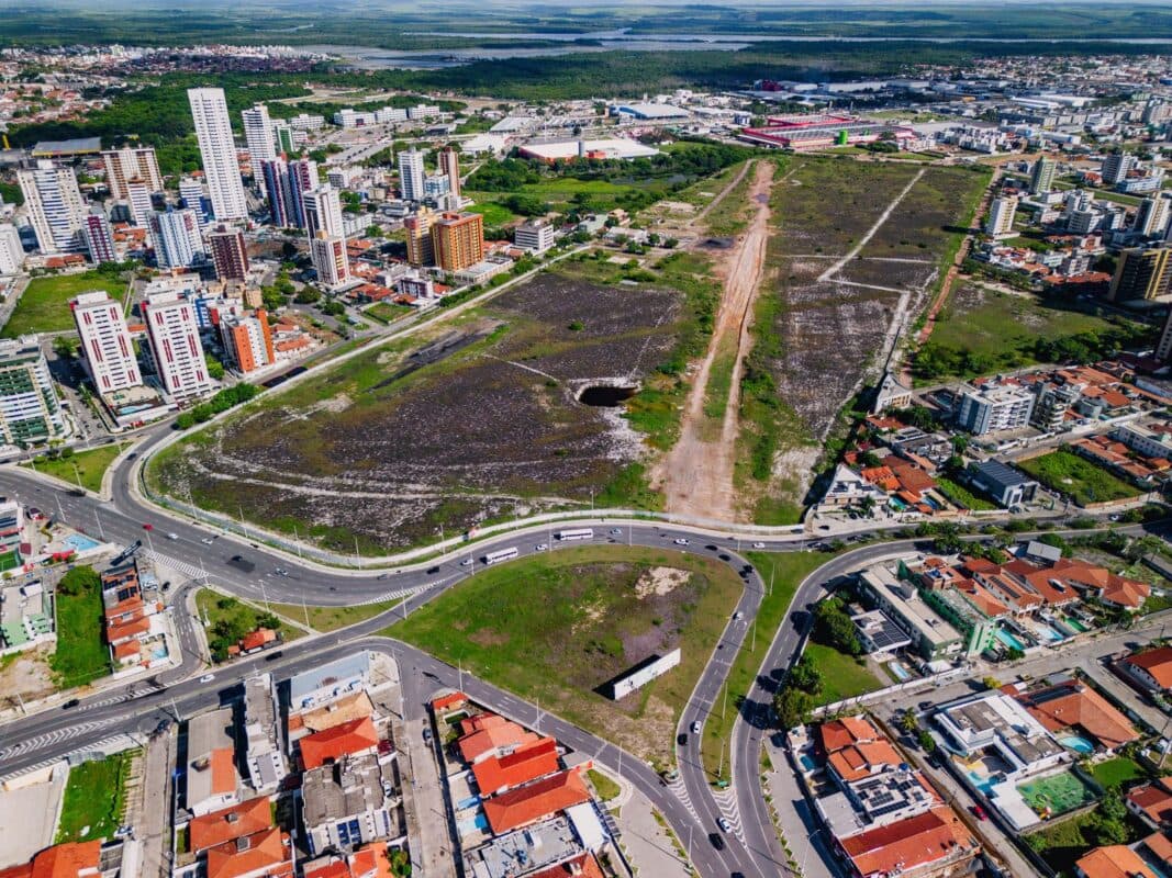 Após quase um ano paralisadas, Cícero Lucena acelera obras do Parque da Cidade após aval da Justiça
