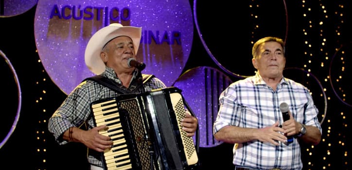 Sirano & Sirino fazem show gratuito hoje no Mangabeira Shopping