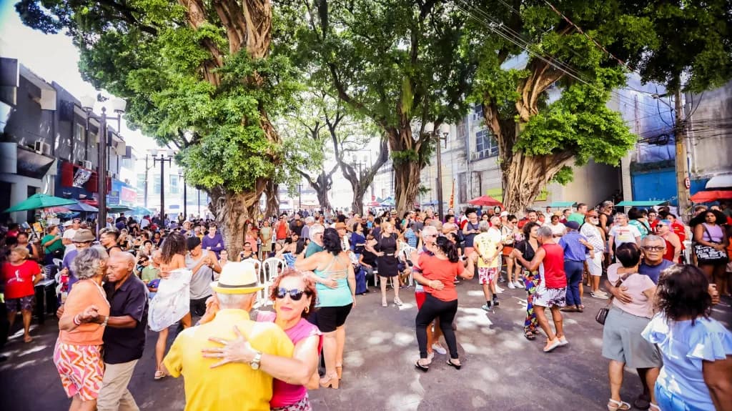 Sabadinho Bom apresenta Clube do Samba de Mesa neste final de semana