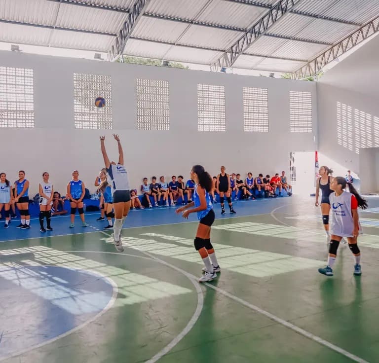 Fundação Campeões do Amanhã abre inscrições gratuitas para basquete, jiu-jitsu e vôlei no ginásio O Ronaldão