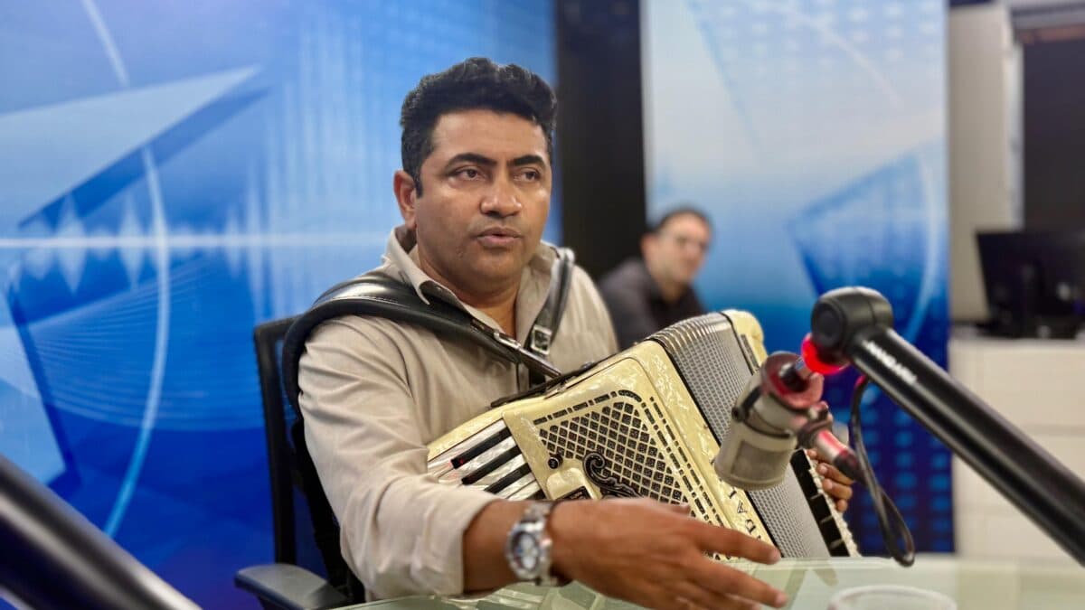 Vereador Mô Lima denuncia boicotes após aprovação de lei do couvert artístico: "pedi reformulação"