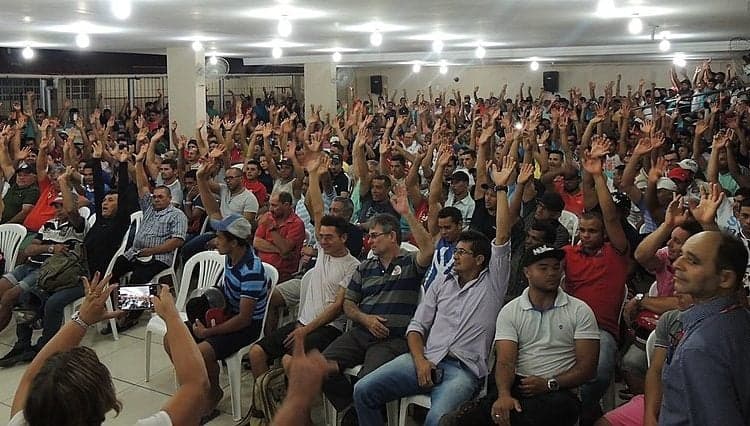 Trabalhadores da construção civil poderão entrar em greve a partir de segunda-feira, em João Pessoa