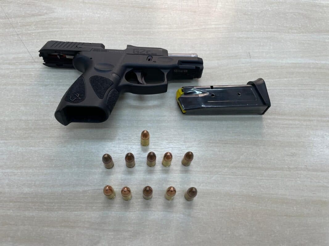 PF prende vigilante que tentou entrar com arma sem porte legal no prédio da Justiça Federal em Campina