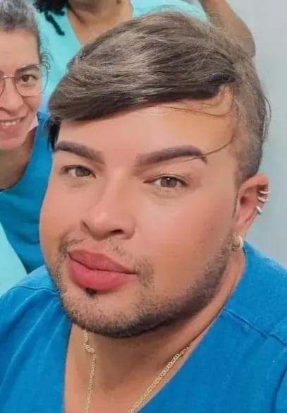 Morre técnico de enfermagem ferido em acidente entre moto, carro e ônibus no Centro de João Pessoa