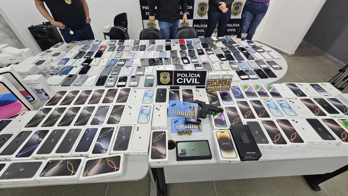 Operação da polícia recupera 339 celulares roubados em Campina Grande