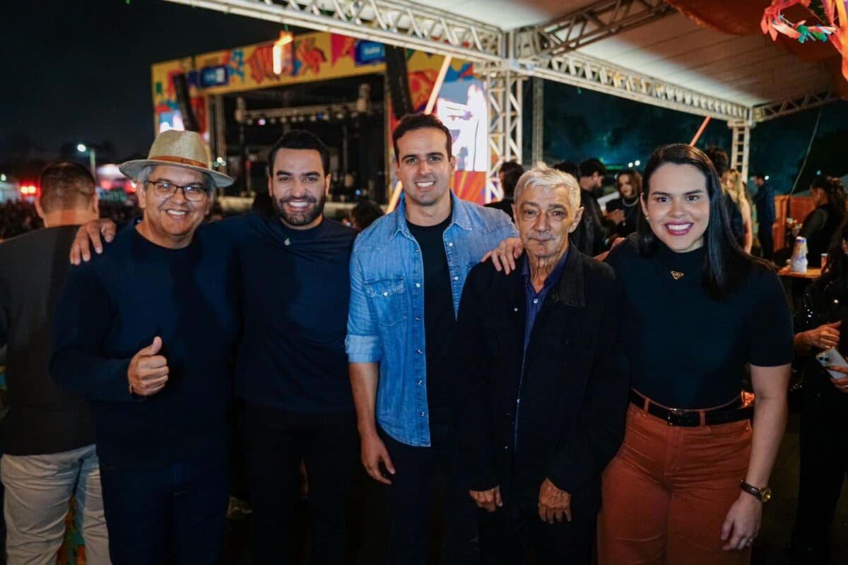 Vice-governador Lucas Ribeiro prestigia São João de Cuité em noite de recorde de público