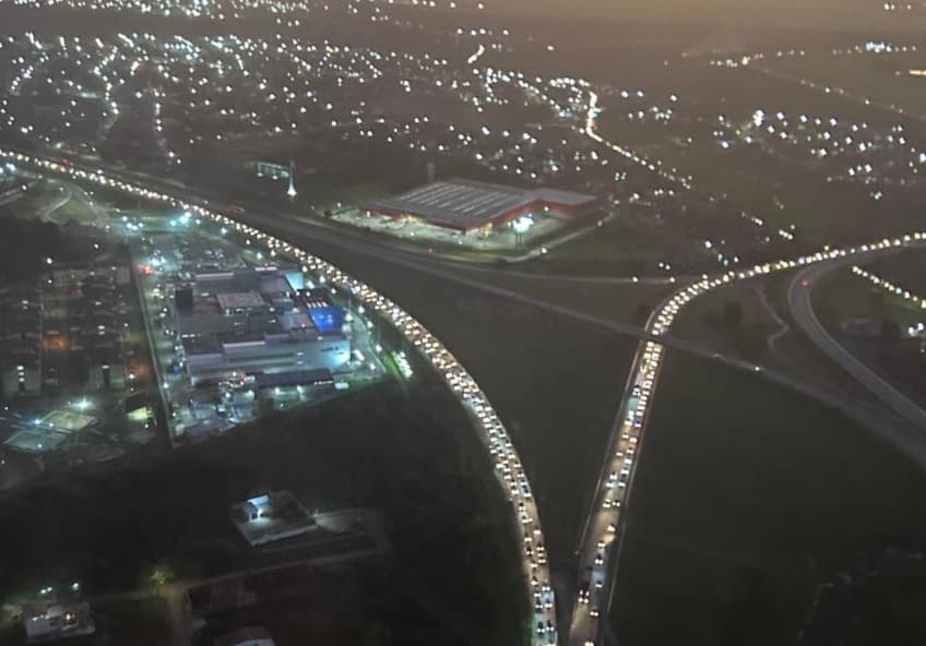 Acidente e volta para casa após São João causa congestionamento de 10 km na BR-230 nesta terça-feira, na Grande João Pessoa