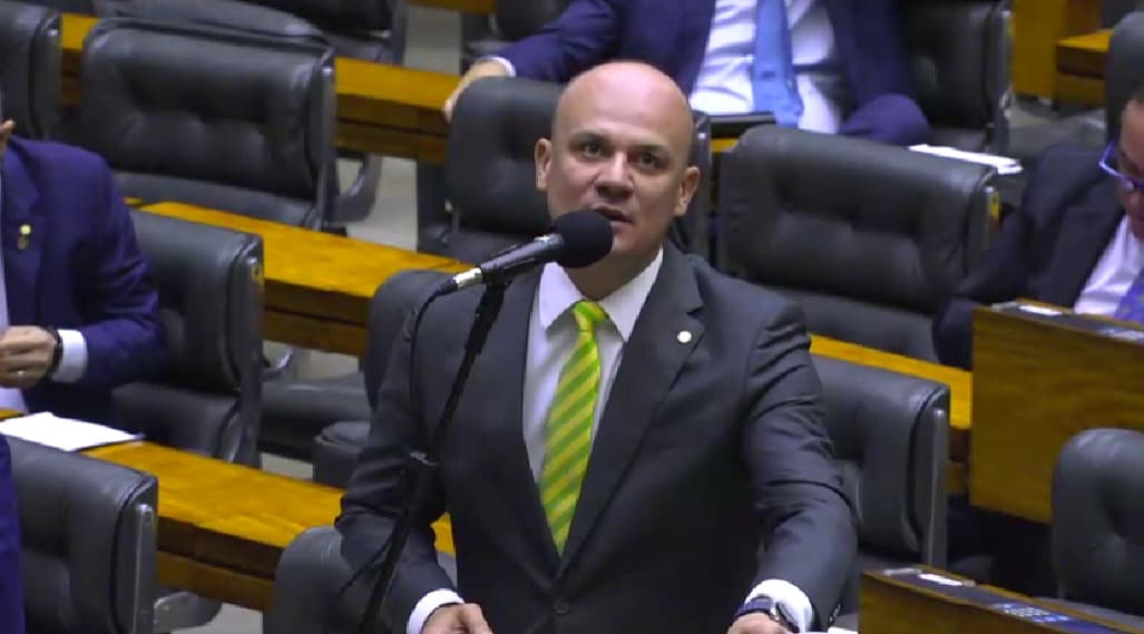 Cabo Gilberto diz que julgamento de Bolsonaro é "uma total desmoralização para o poder judiciário brasileiro"