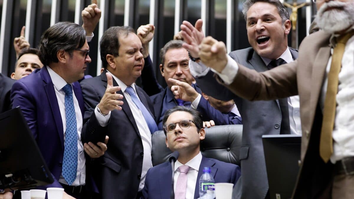 Após protestos contra PEC da Blindagem, Hugo Motta diz que "é momento de tirar pautas tóxicas"