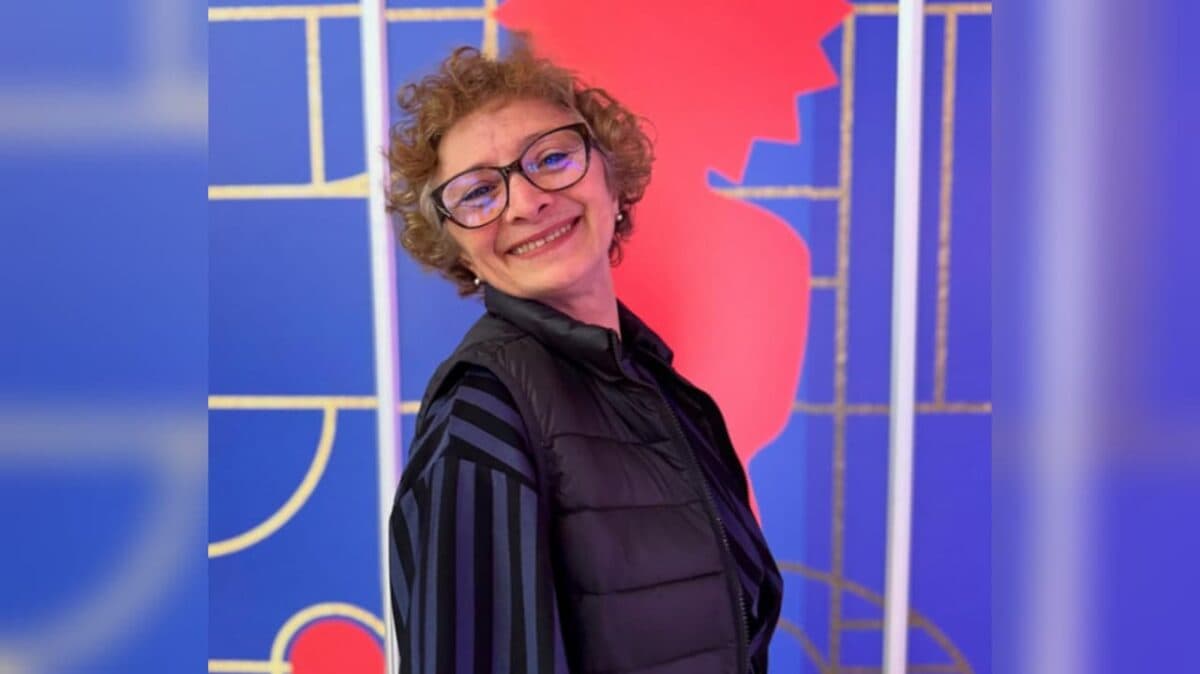 Paraibana Marcélia Cartaxo recebe Troféu Oscarito, maior honraria do Festival de Cinema de Gramado