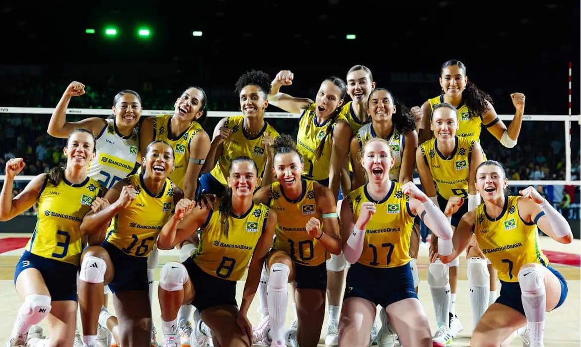 Brasil permanece com 100% de aproveitamento no Mundial de Vôlei
