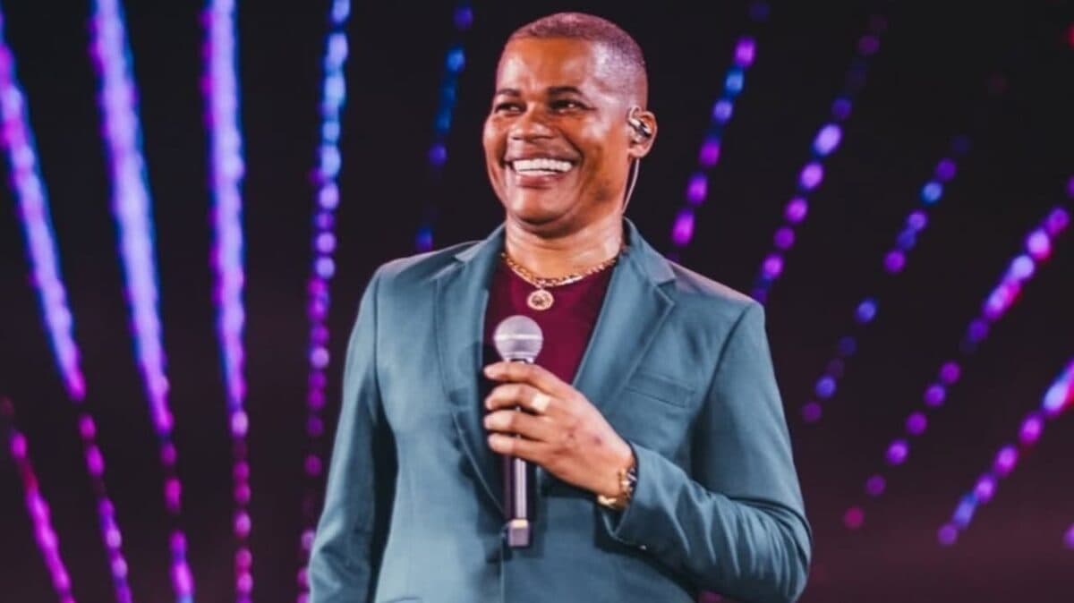 Assum Preto: voz marcante do 'Brasas do Forró' anuncia saída da banda