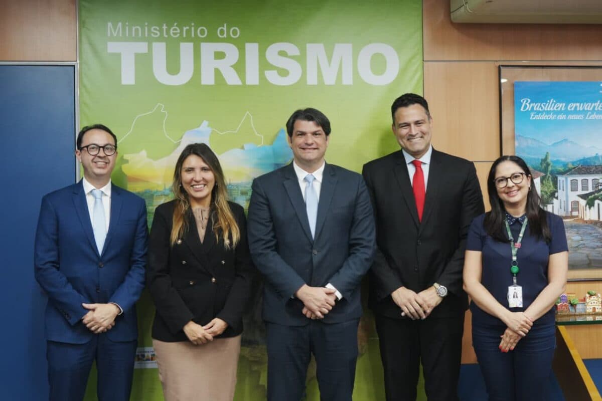 Leo Bezerra retoma trabalho em João Pessoa após agenda para liberação de recursos em Brasília