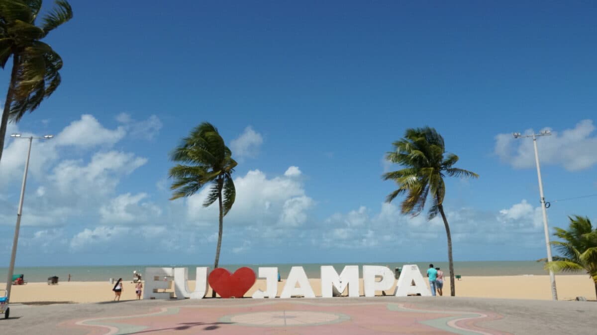 Ato contra PEC da Blindagem acontece neste domingo em João Pessoa; confira demais locais