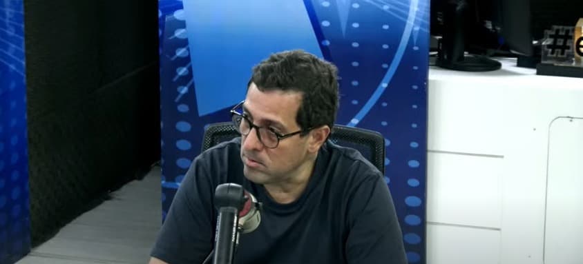 Gervásio Maia culpa líder Pedro Campos por voto a favor da PEC da Blindagem e expõe bastidores: "ele errou"