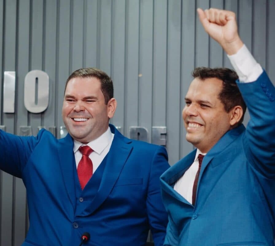 Justiça cassa mandatos do prefeito e vice de Alagoinha por abuso de poder com distribuição de cestas básicas e benefícios sociais