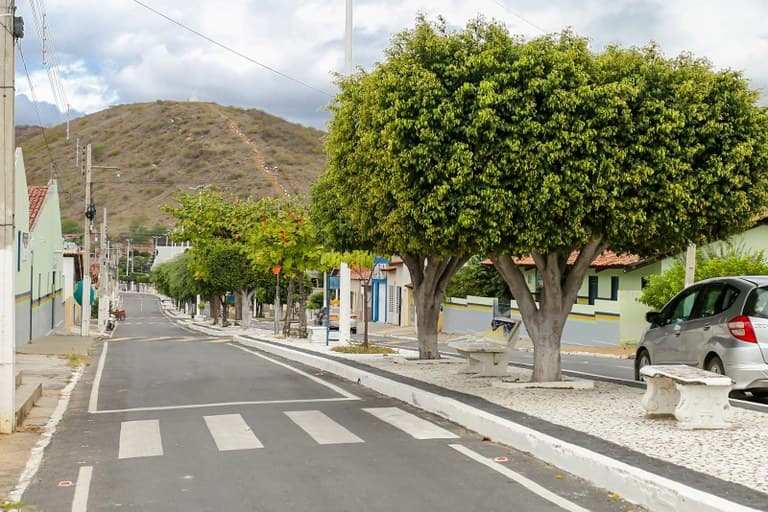 TCE-PB intima ex-prefeito de Salgadinho para explicar gasto de mais de R$ 386 mil em festa durante situação de emergência