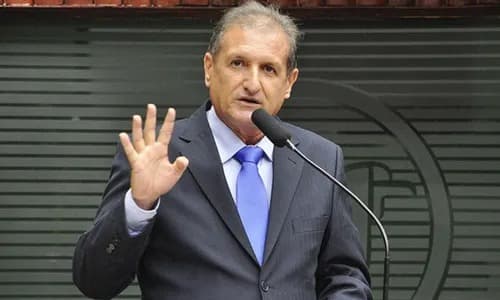 Hervázio Bezerra prevê Cícero Lucena como alvo de 'pancadas' após avanço de pré-candidatura