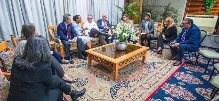 América Latina e Caribe reforçam ações contra a gravidez na adolescência