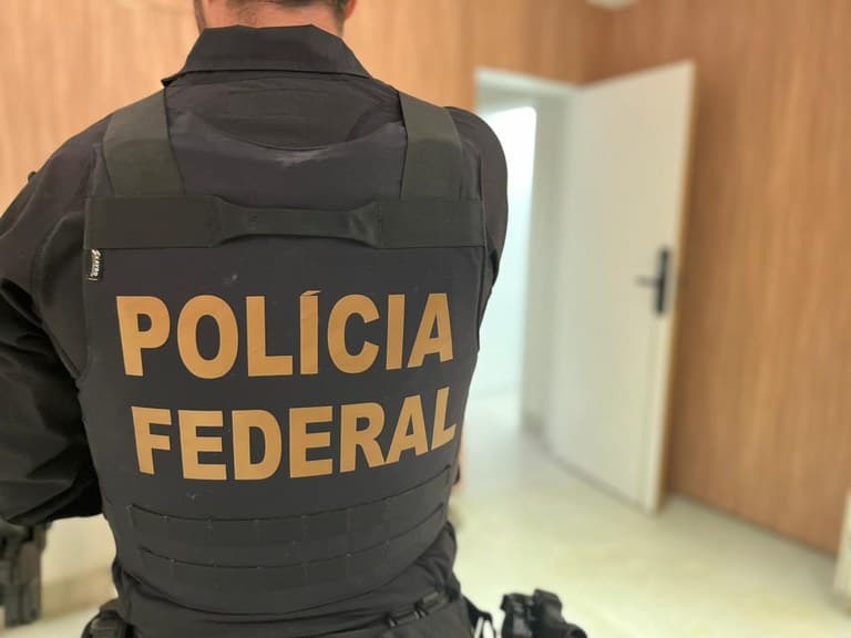 Relatório da PF sobre celular de Vorcaro entregue ao STF cita lei sobre indícios de crimes cometidos por magistrados