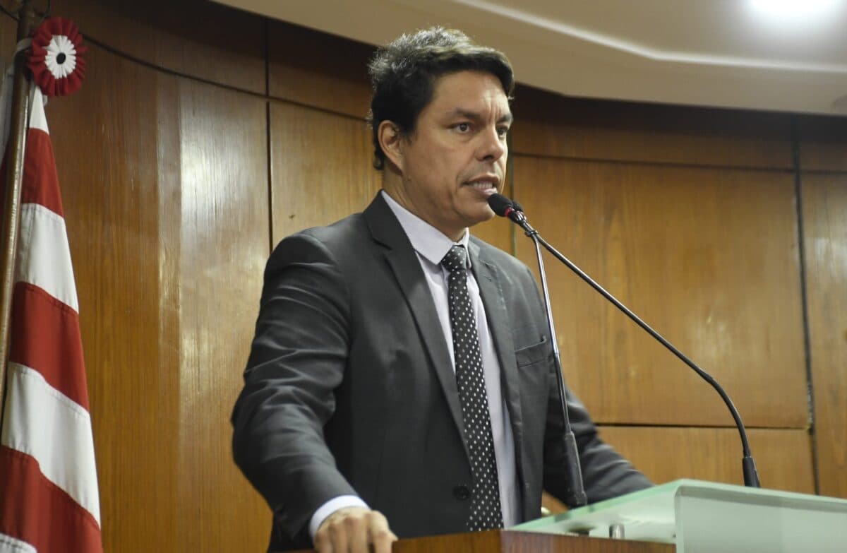 Raoni Mendes critica mudança na presidência do DC e diz que seguirá apoiando Cícero Lucena