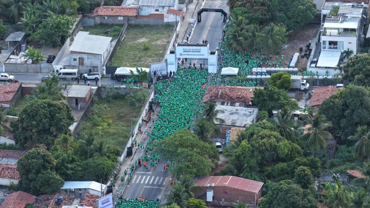 Corrida de rua 100% Você 2025 reúne multidão de atletas Estação Cabo Branco