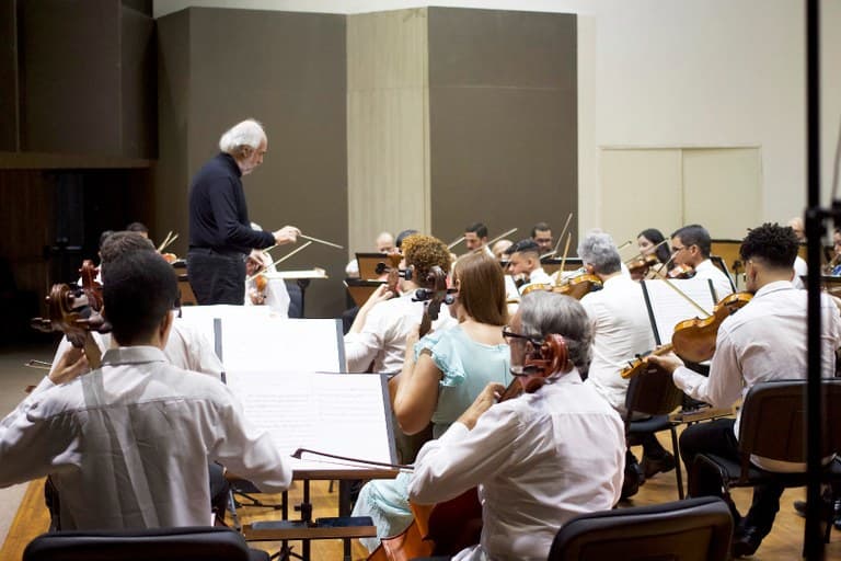 Orquestra Sinfônica da Paraíba comemora 80 anos com concerto hoje no Theatro Santa Roza