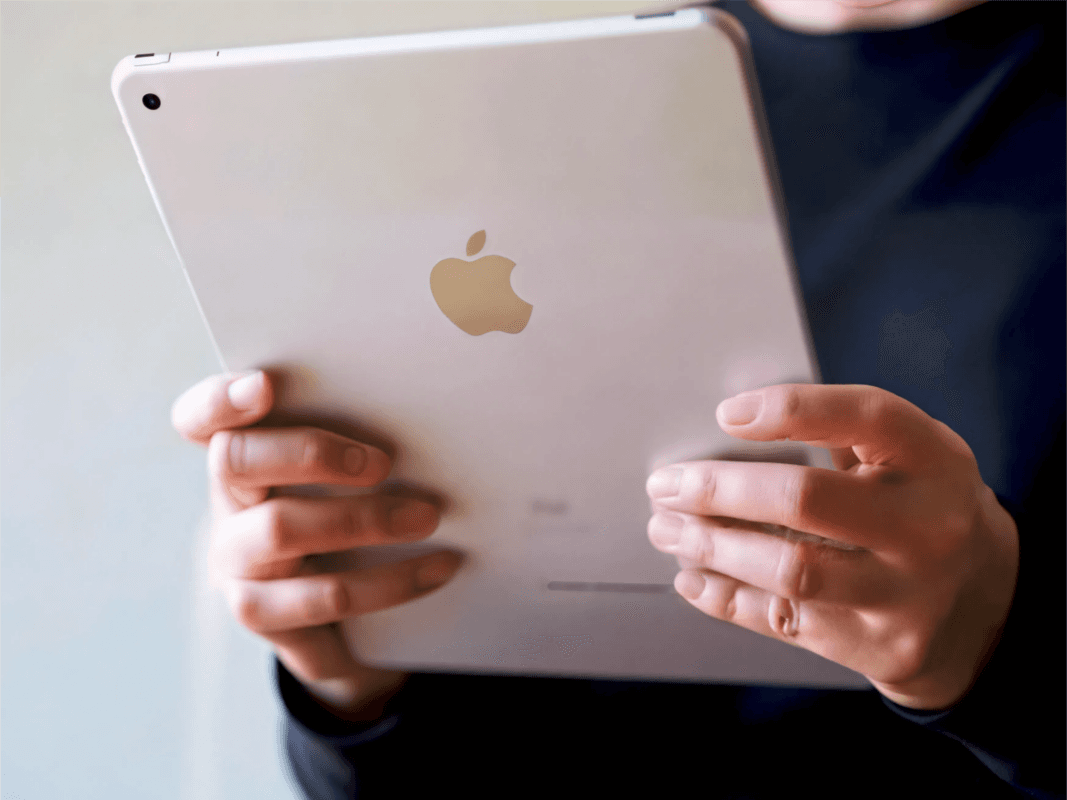 Preço do Apple iPad 2025 despenca no Esquenta Black Amazon