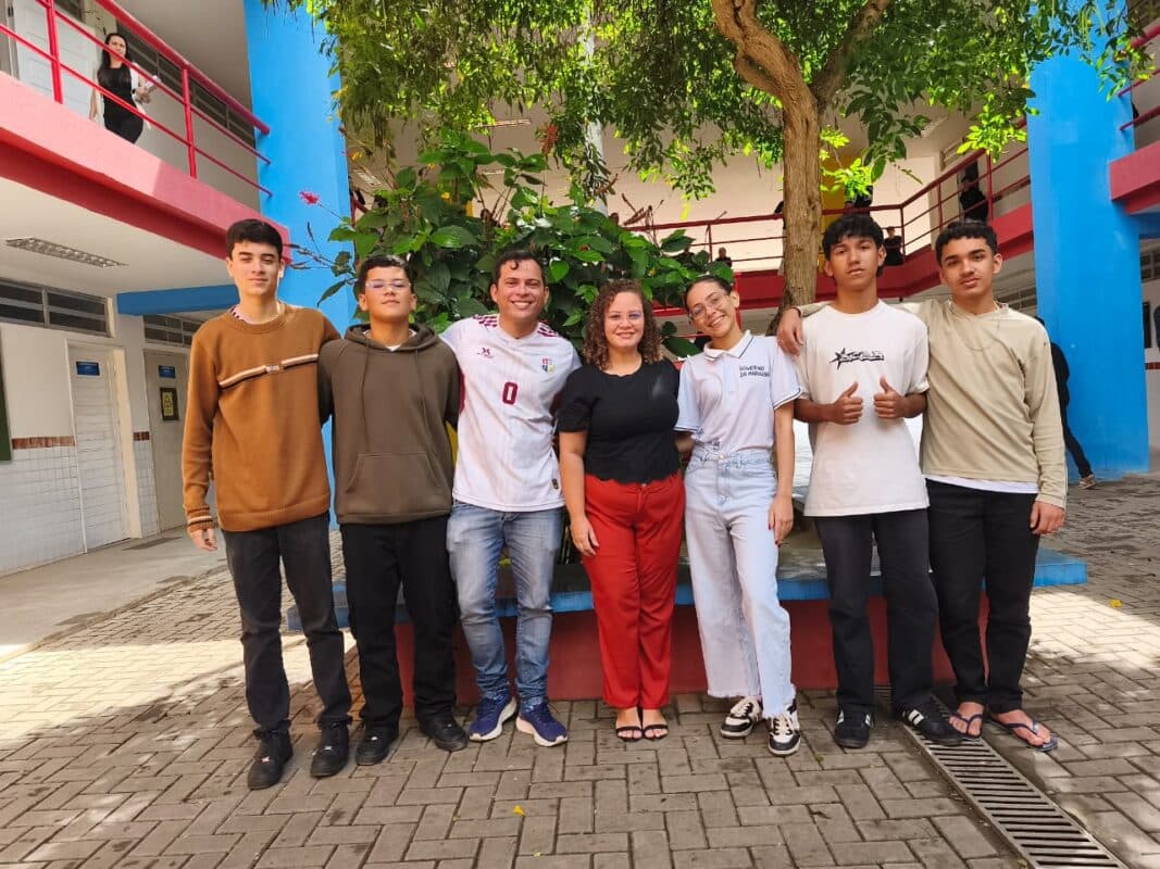 Alunos de Cuité desenvolvem foguete para reflorestar Caatinga e estão entre 10 finalistas do Solve for Tomorrow Brasil