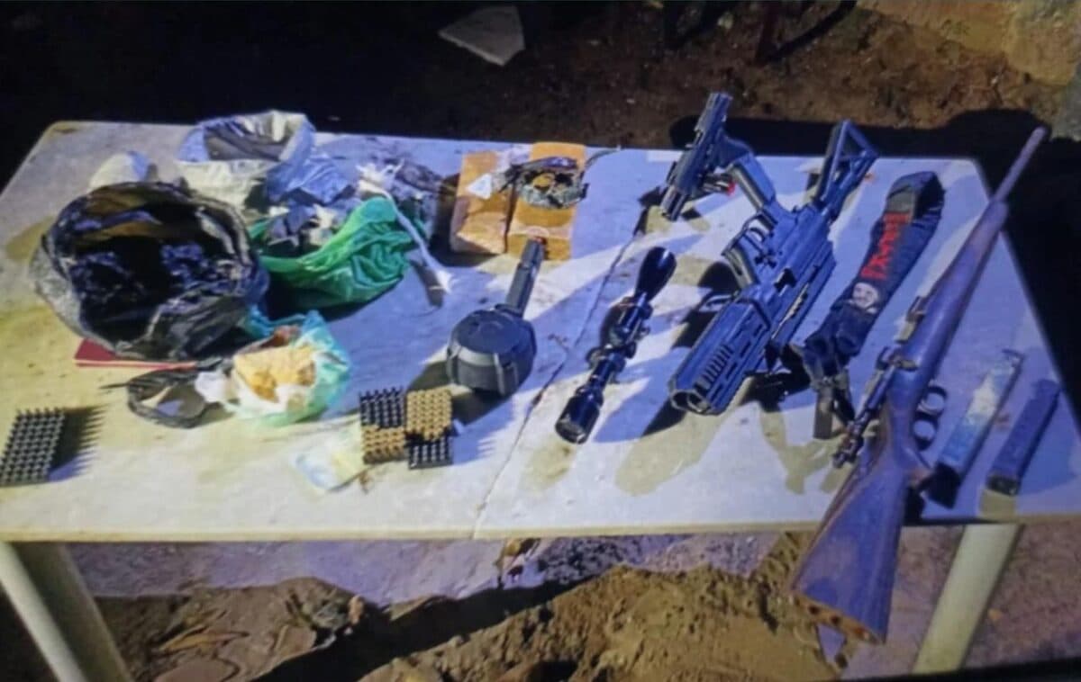 Fuzil e submetralhadora são apreendidos com suspeito preso em Cabedelo