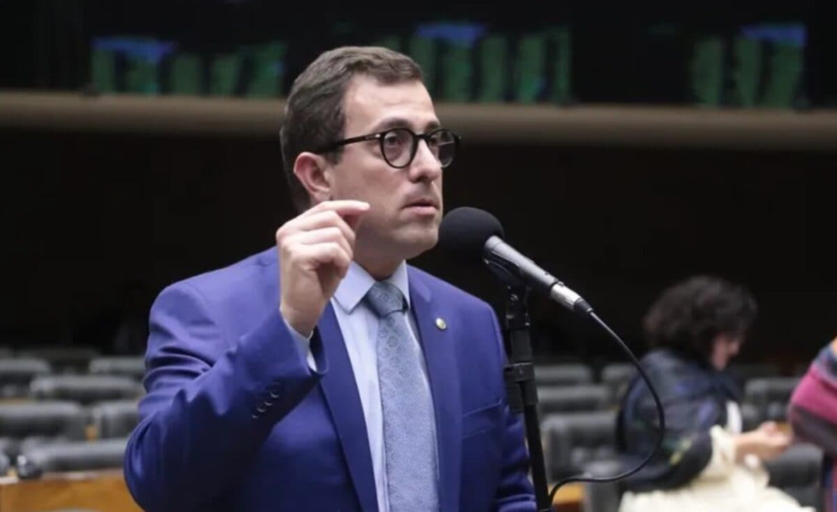 Gervásio Maia critica falta de entrega de obras em Sapé: "gestão ruim e incompetente"