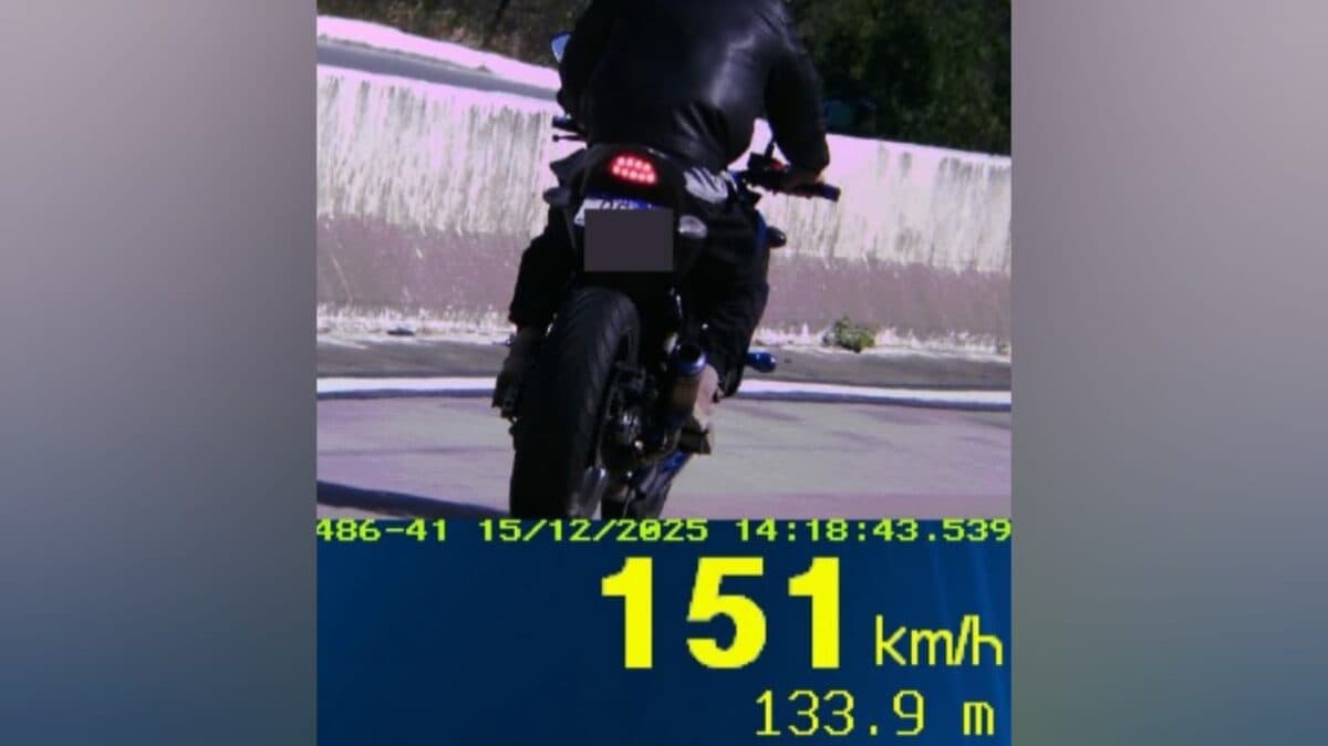 Radar móvel da PRF flagra motociclista a 151 km/h em trecho da BR-101, na Grande João Pessoa