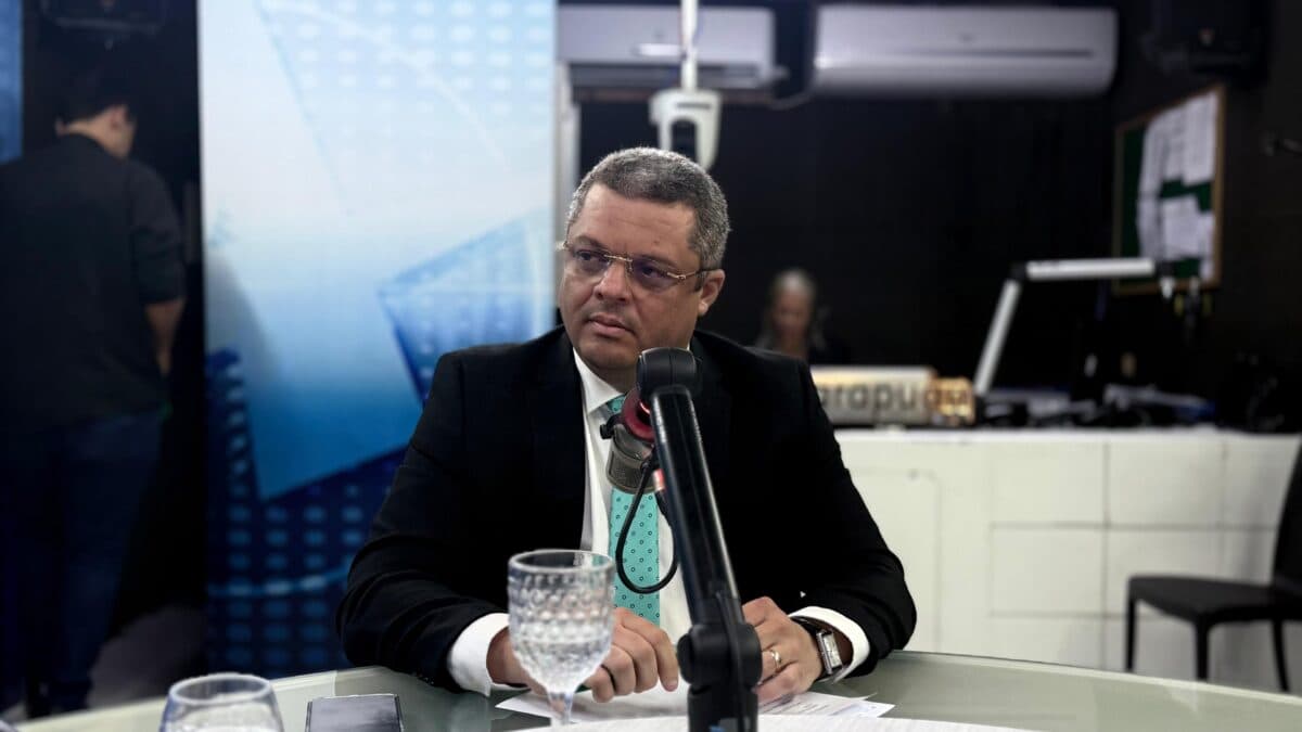 Prefeito interino diz que fará auditoria nas contas de Cabedelo e vê suspeitas de irregularidades: "há sinais disso"