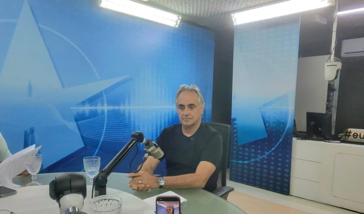 Cartaxo critica "lentidão" do PT e antecipa apoiar João Azevêdo para Senado: "votarei nele"