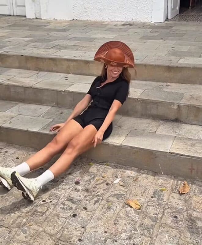 Juliette encena Chicó de 'O Auto da Compadecida' em expedição pela Paraíba: "toca a gaita"