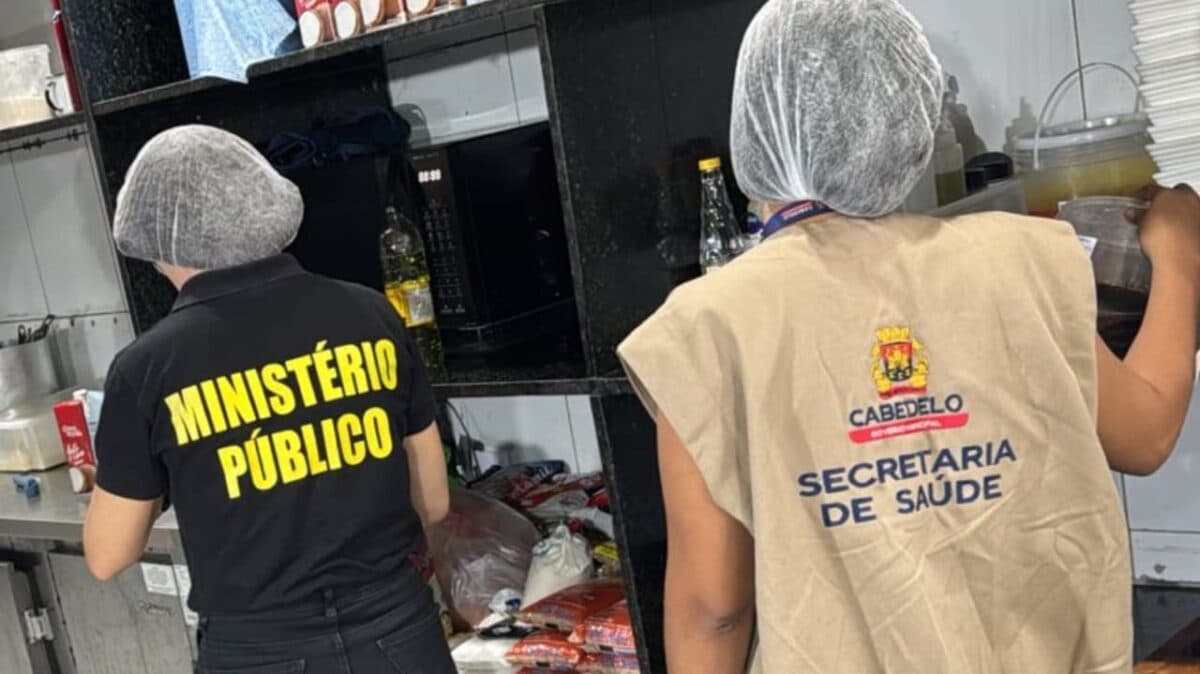 Ministério Público e Vigilância Sanitária fiscalizam bares e restaurantes em Cabedelo