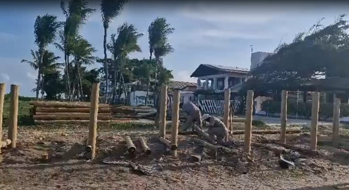 Construtora desobedece decisão da Justiça Federal e mantém obras na Praia de Camboinha