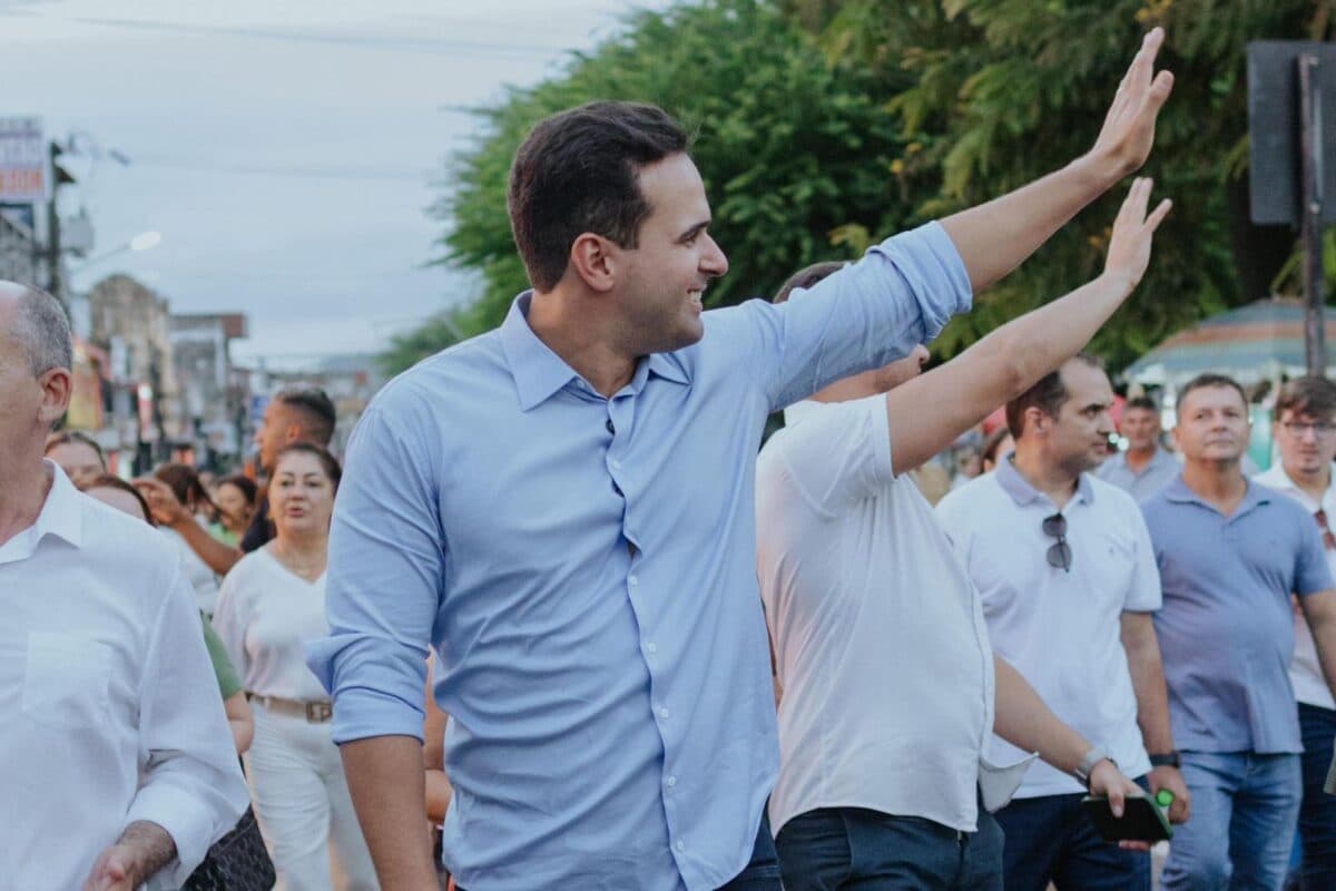 Lucas Ribeiro participa da tradicional Procissão de Nossa Senhora da Luz, em Guarabira e faz avaliação da gestão