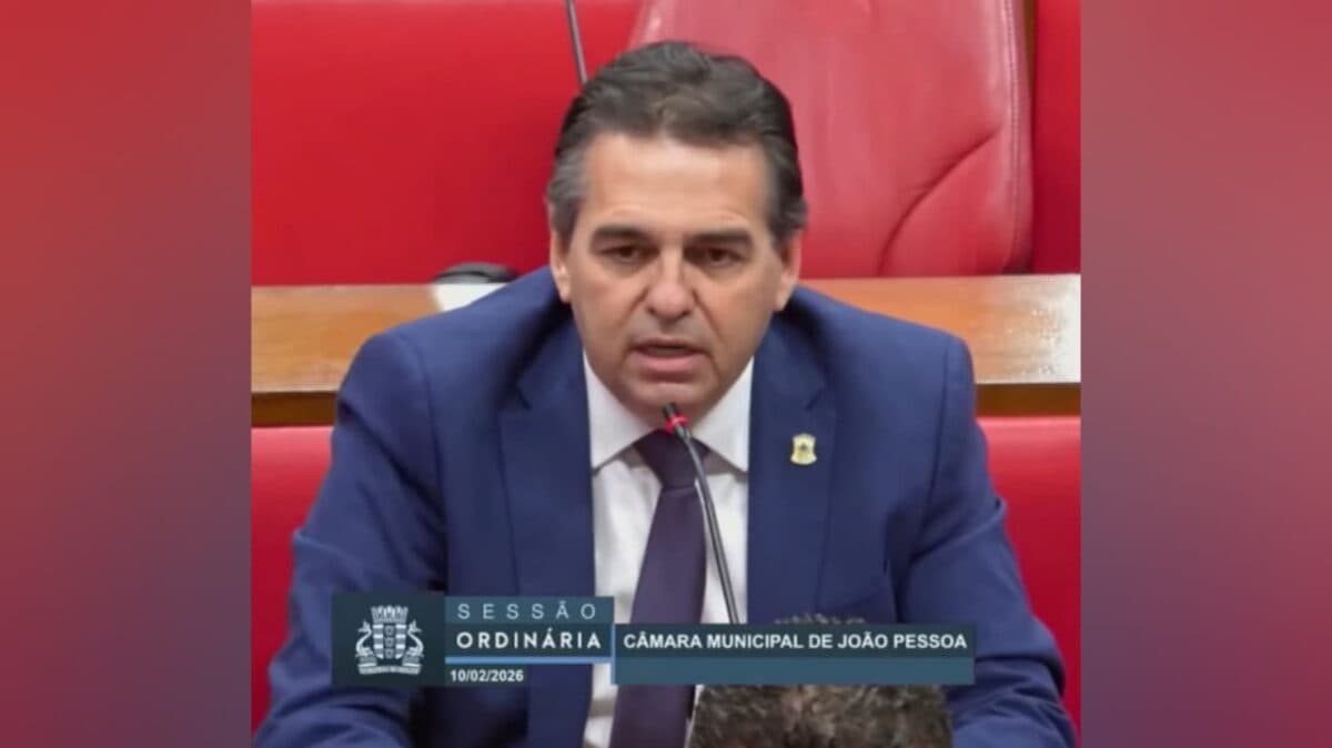 Vereadores da base na Câmara de João Pessoa derrubam sessão com a Cagepa e vereador lamenta: "fica muito feio"